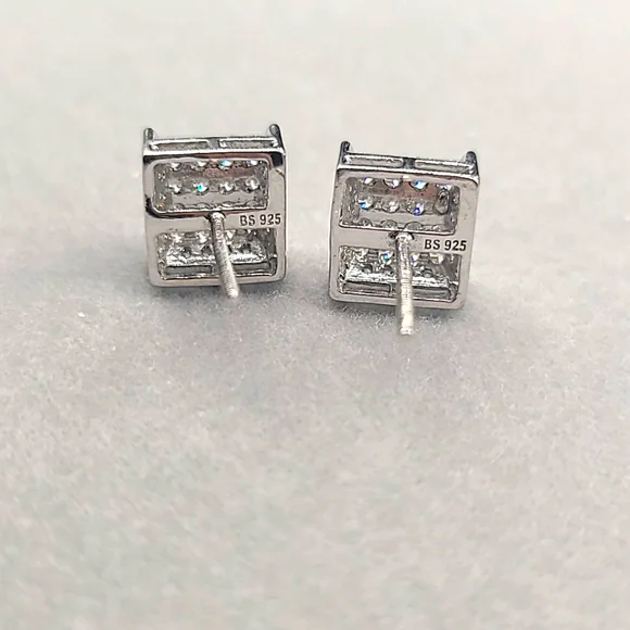 Sterling silver micro pave square stud earrings - Picture 4 of 5